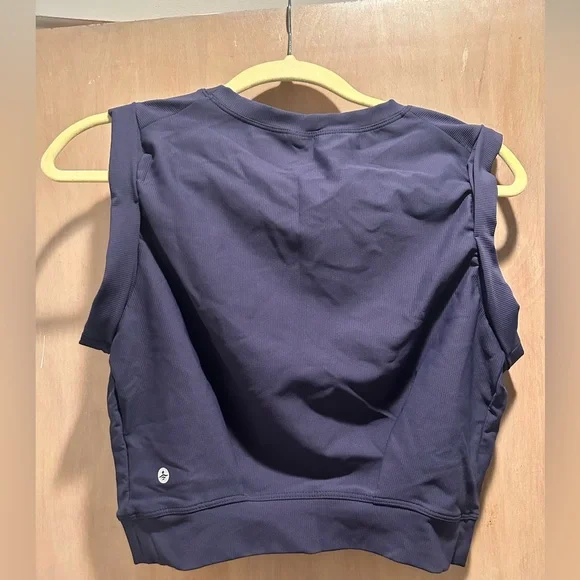 Halara Navy Half workout tank - Picture 2 of 5